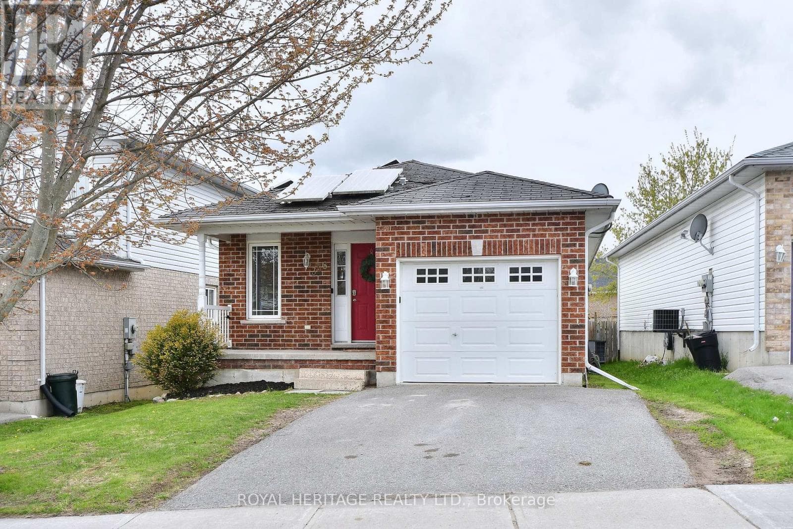 358 MIDDLEFIELD ROAD, Central Lakes — photo 2