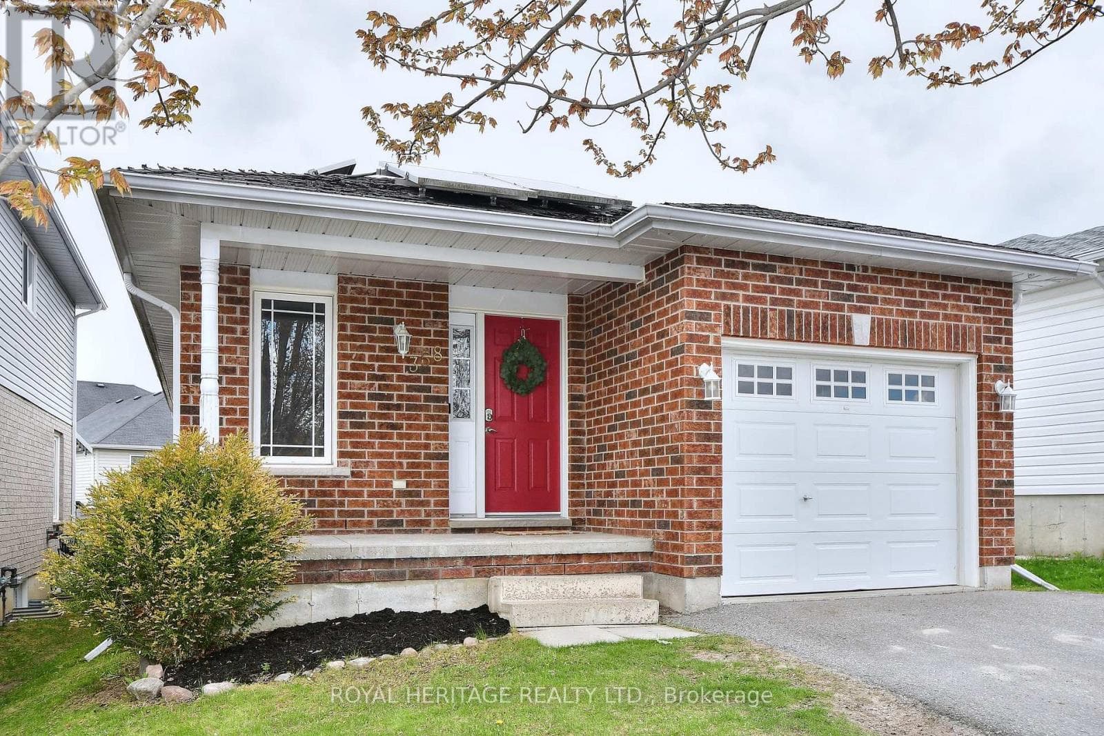 358 MIDDLEFIELD ROAD, Central Lakes — photo 3