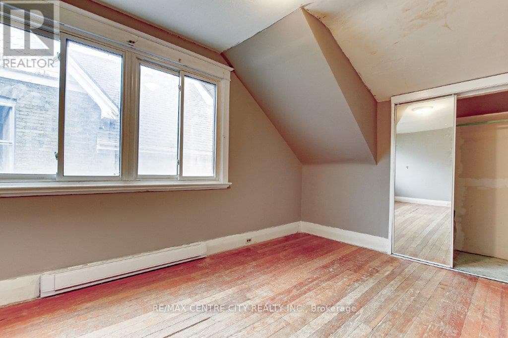 781 DUFFERIN AVENUE, London and St. Thomas — photo 3