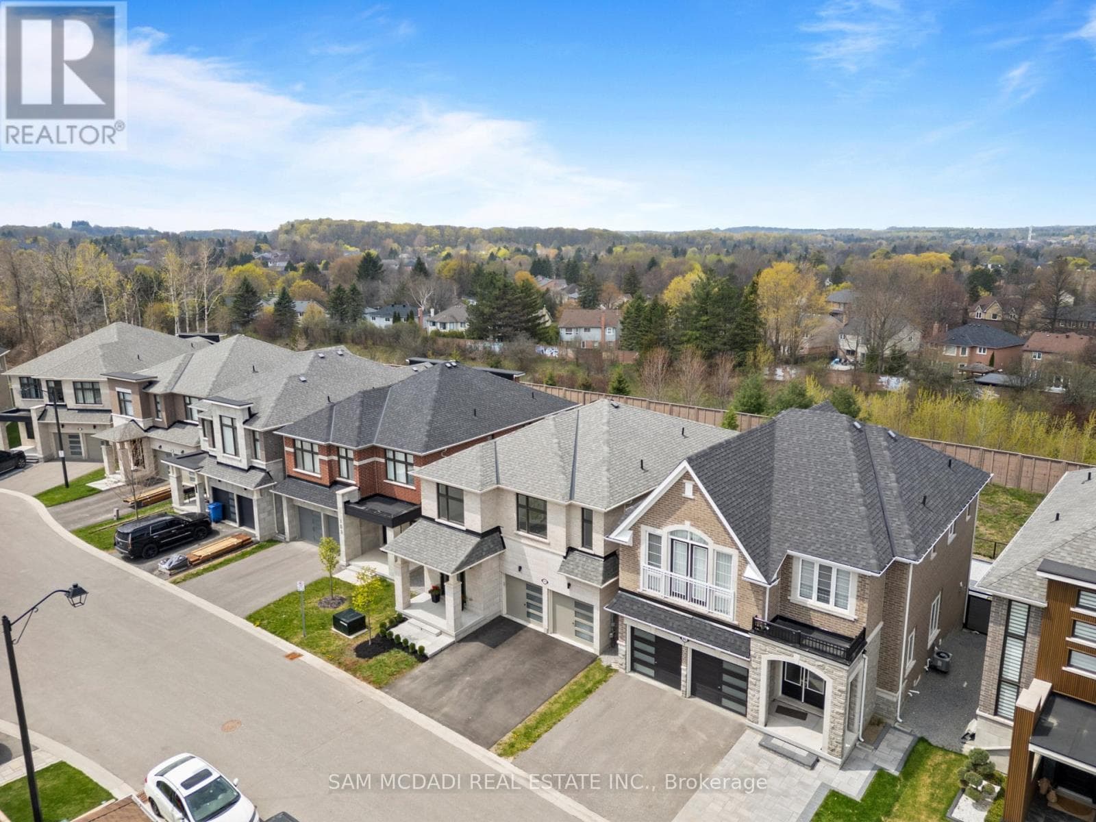 99 BLACK WALNUT COURT, Toronto — photo 3