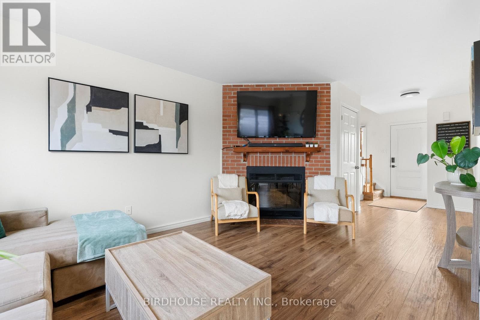 199 ELGIN STREET, Central Lakes — photo 5