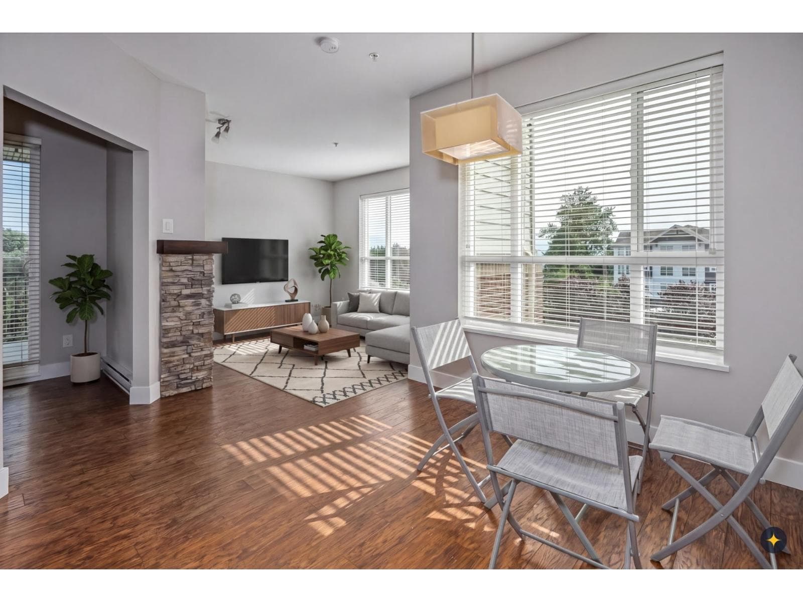 303 3192 GLADWIN ROAD, Fraser Valley — photo 4