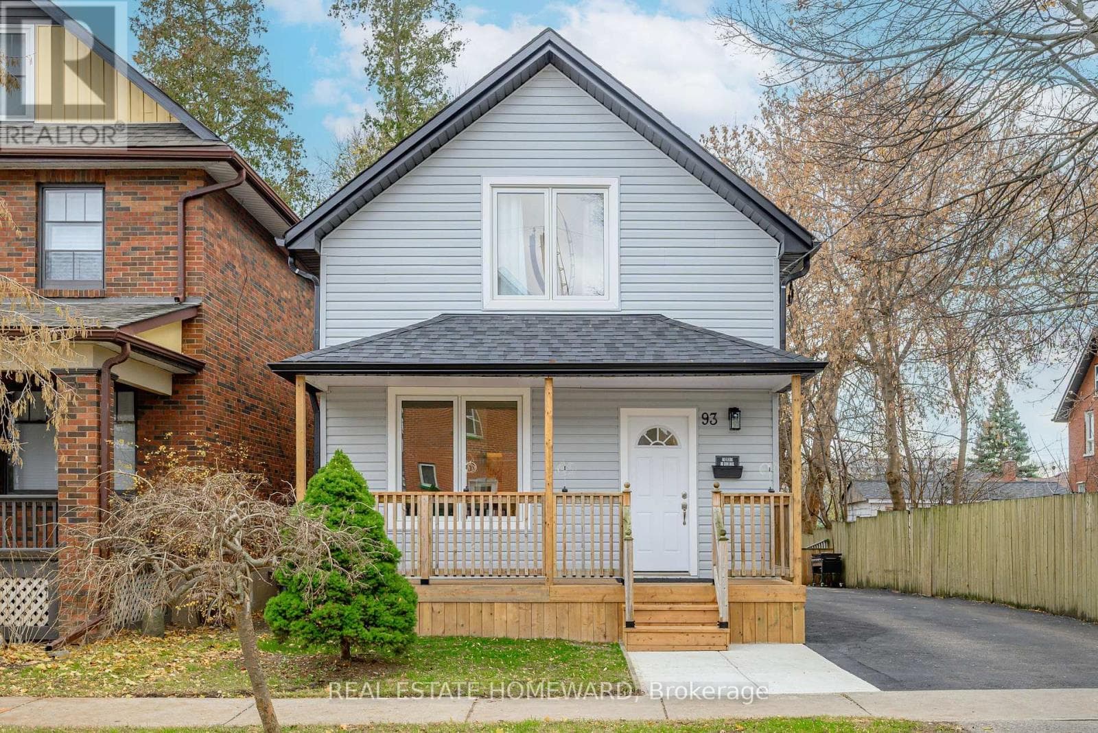 93 AGNES STREET, Toronto — photo 3