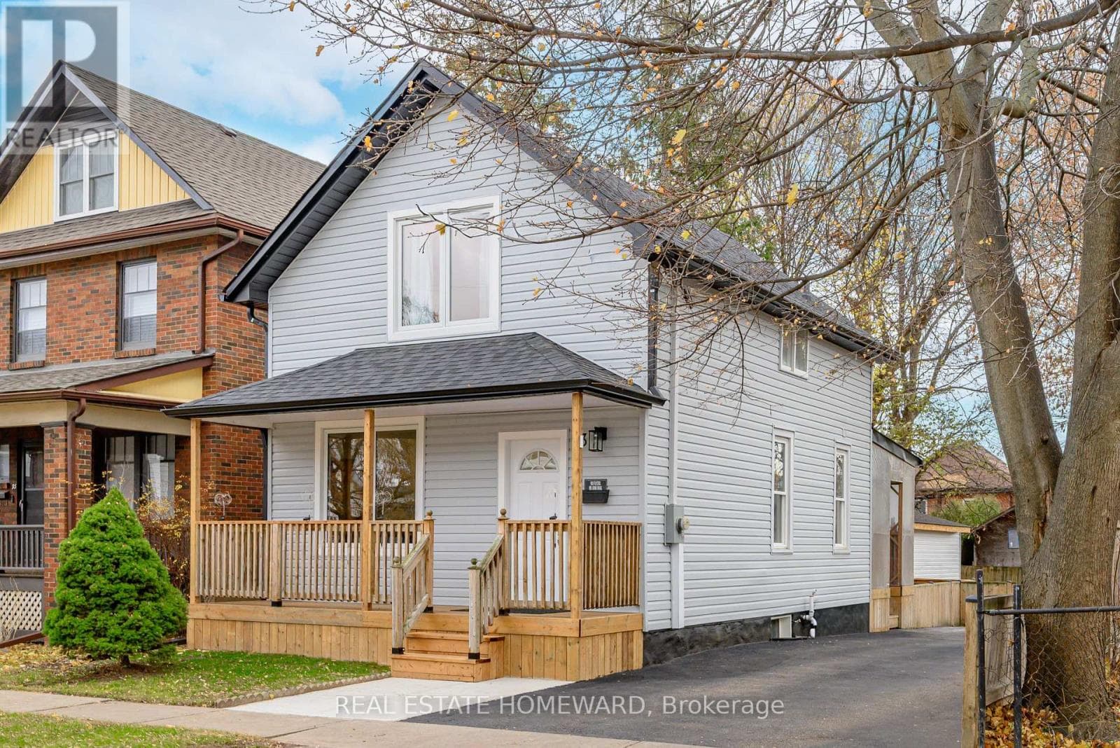 93 AGNES STREET, Toronto — photo 4