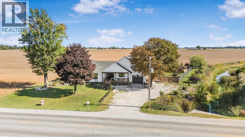 24947 Bear Line ROAD, Chatham Kent — photo 2