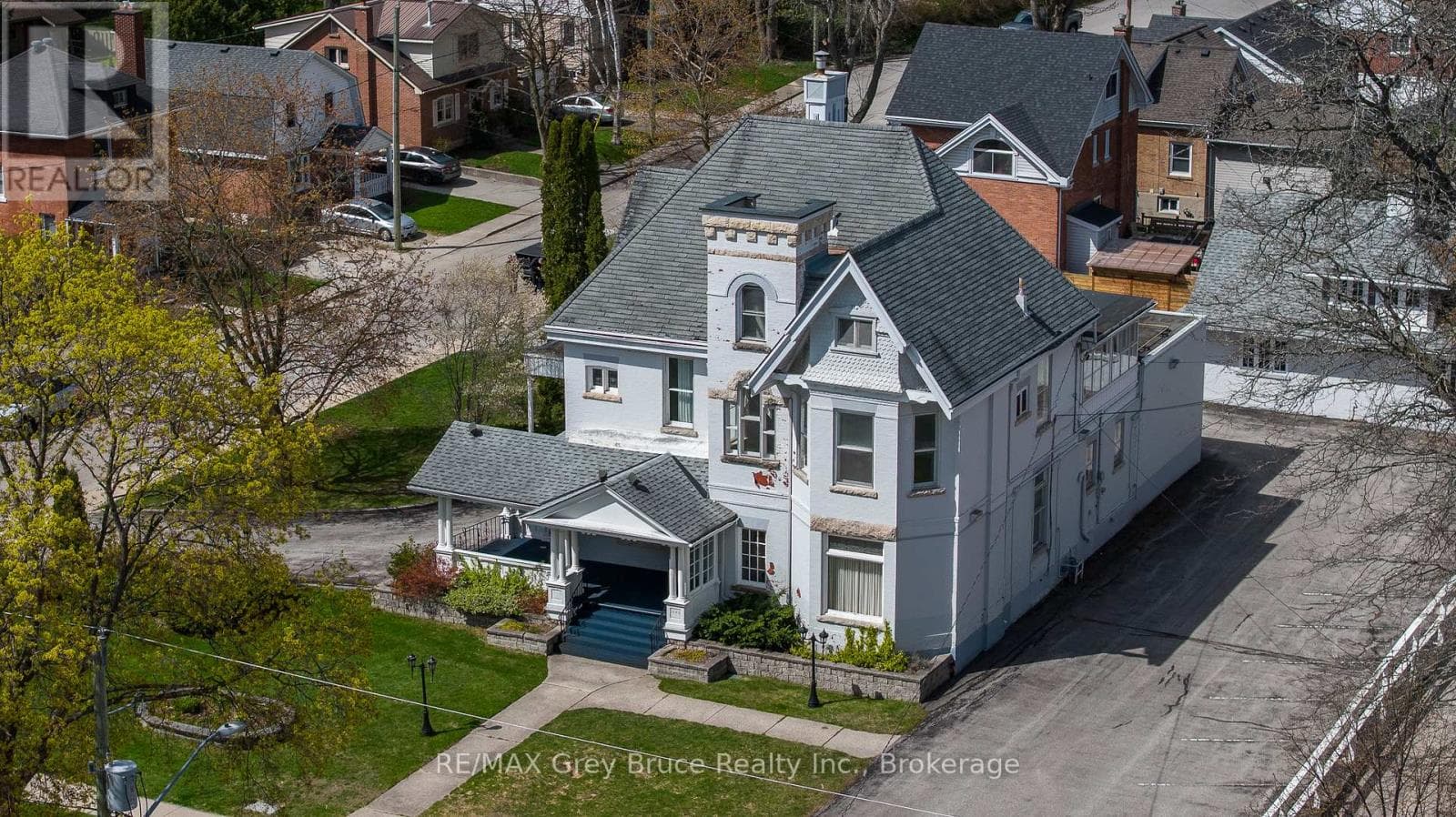 1178 4TH AVENUE W, OnePoint — photo 2