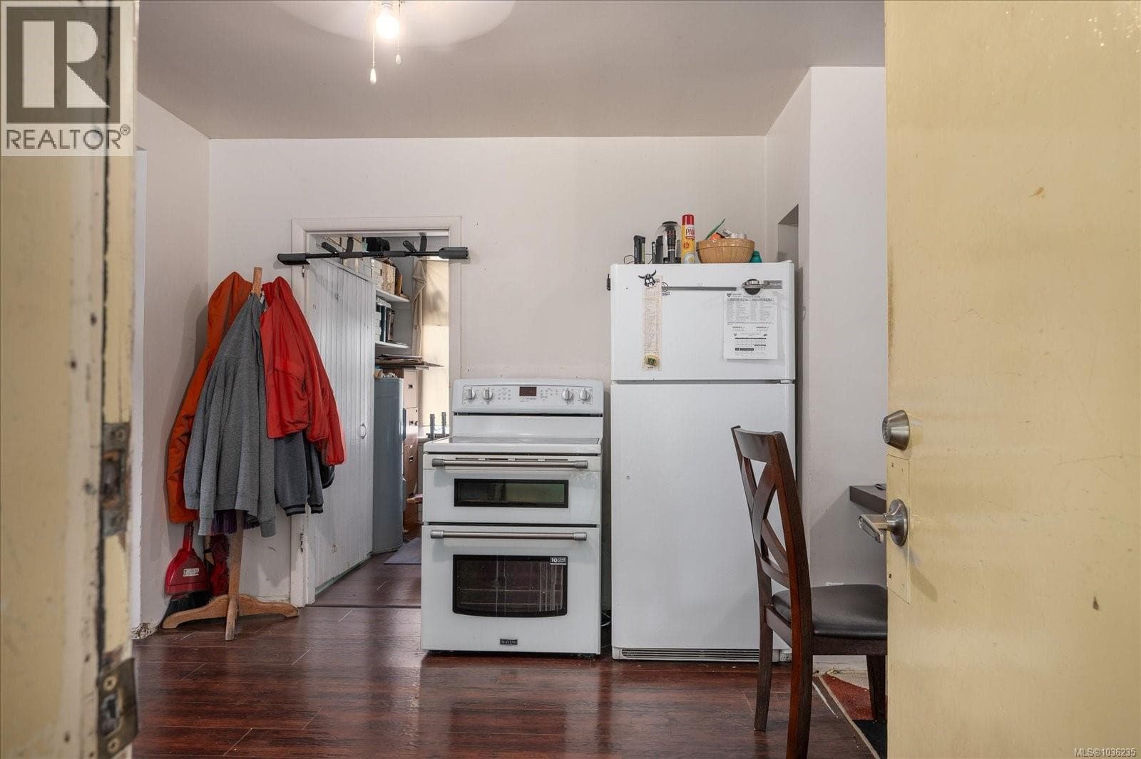 112 Buller St, Vancouver Island — photo 4