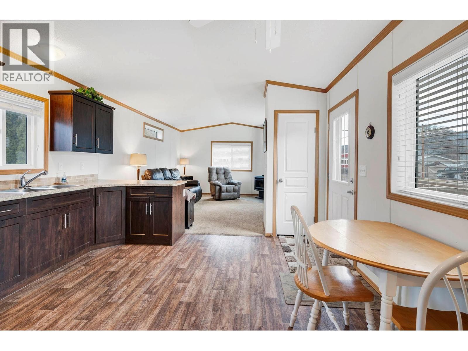 1317 BOSTOCK CRESCENT CRESCENT, Interior REALTORS® — photo 4