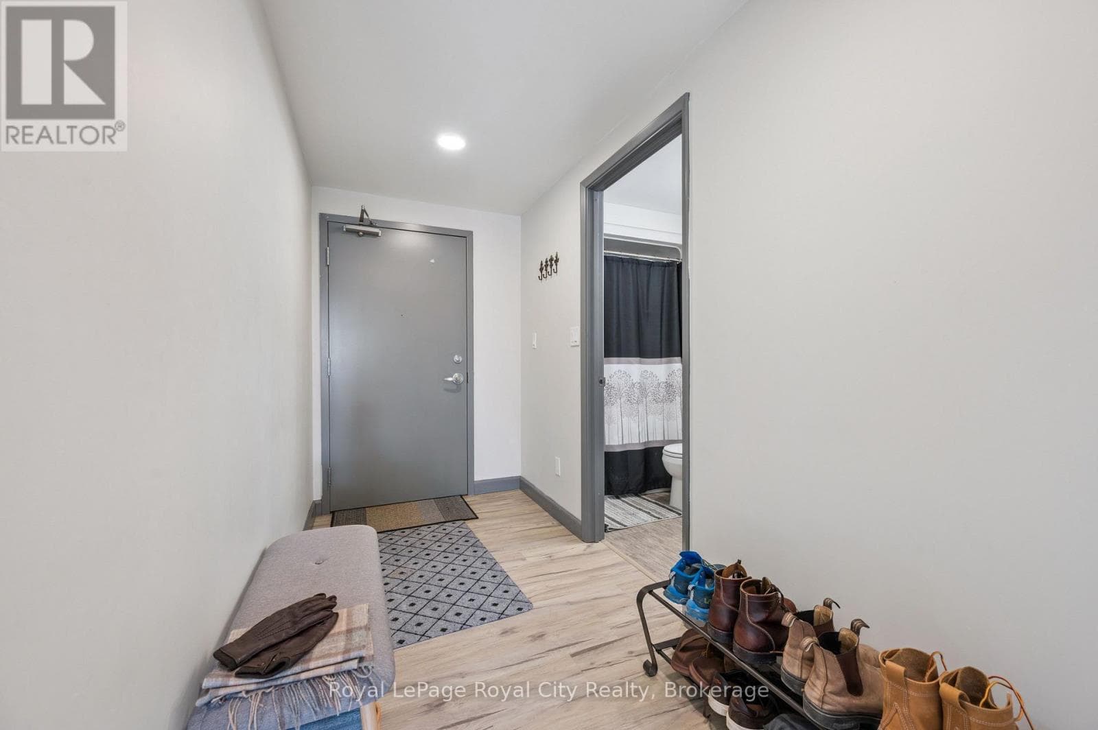 186 - 258A SUNVIEW STREET, OnePoint — photo 4