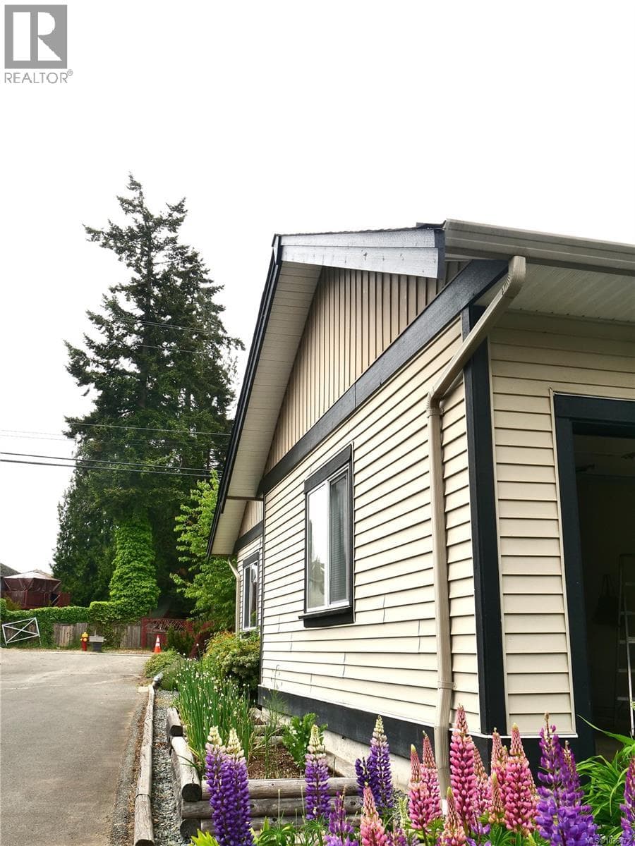 5543 TURNER ROAD, Vancouver Island — photo 4