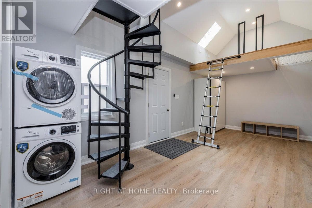 241 ROCKAWAY BEACH PLAZA, Toronto