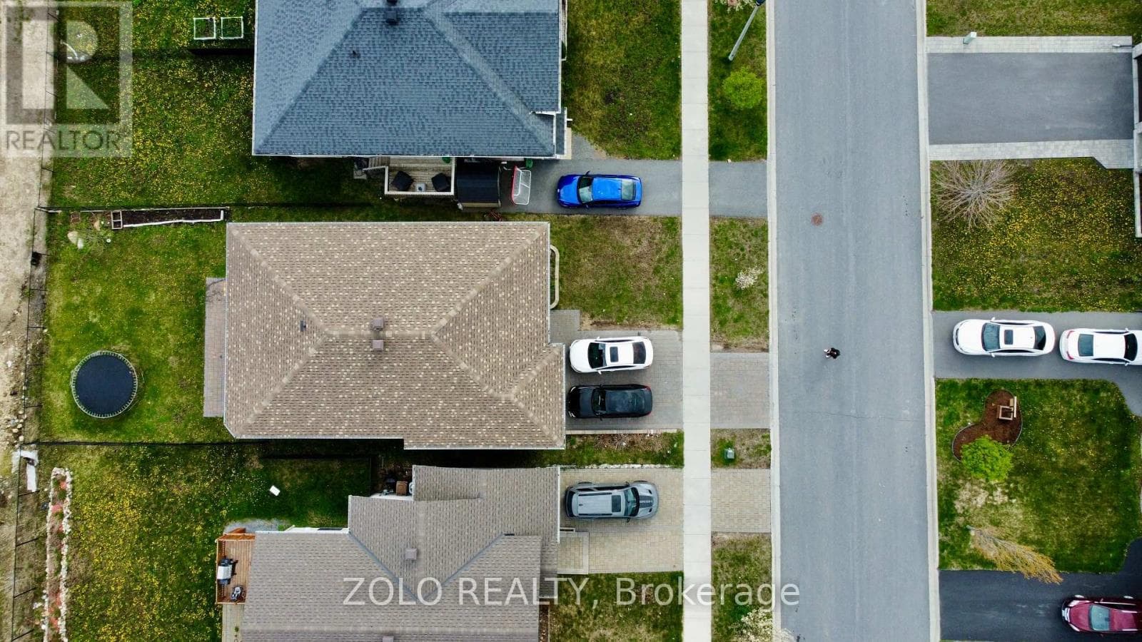 212 BELLWOOD DRIVE, Ottawa — photo 3