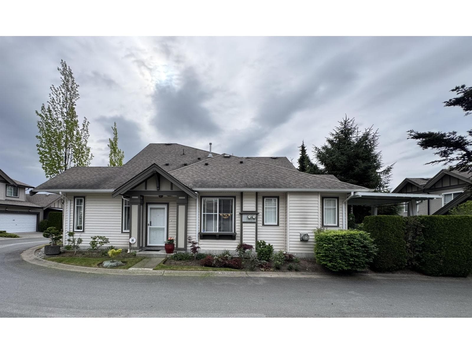 41 15868 85 AVENUE, Fraser Valley — photo 3