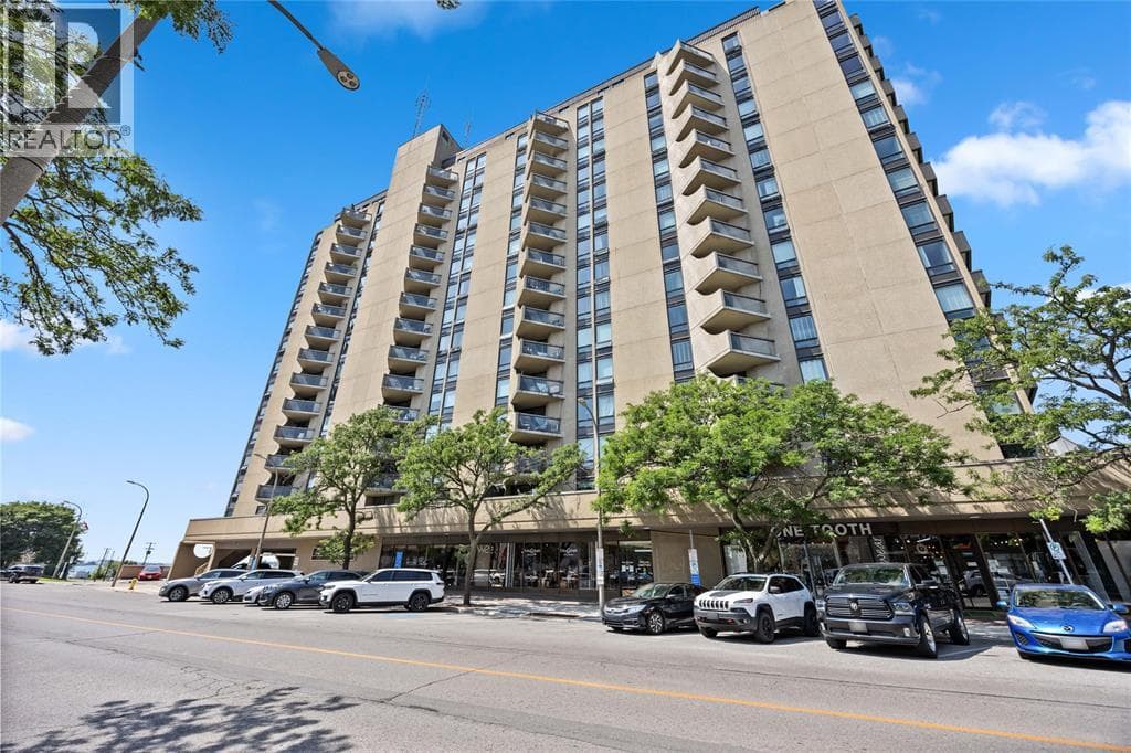 155 FRONT STREET North Unit# 910 in 