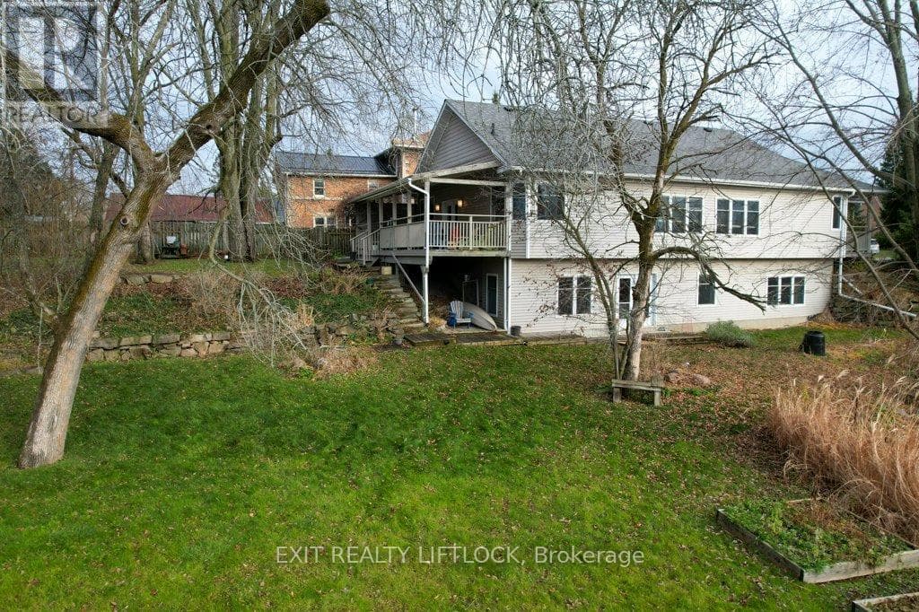 57 KING STREET E, Central Lakes — photo 2