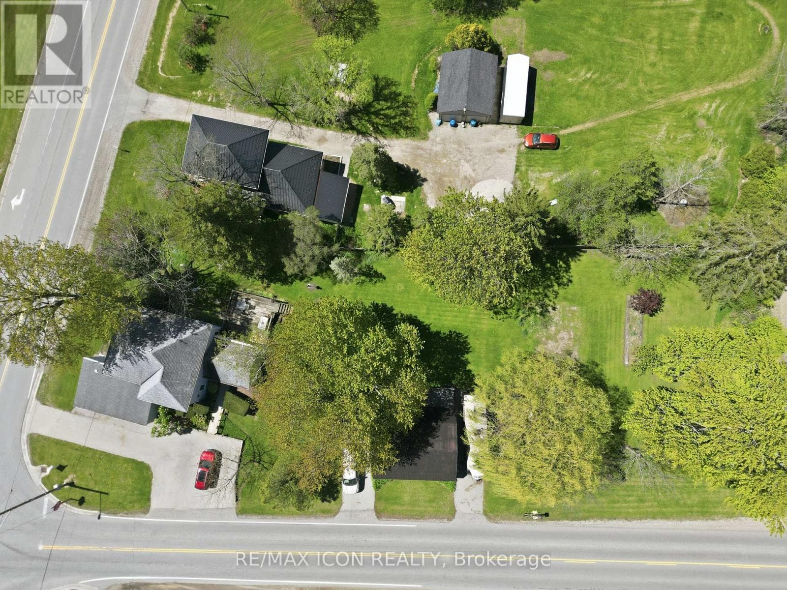 38236 FINGAL LINE, London and St. Thomas — photo 2
