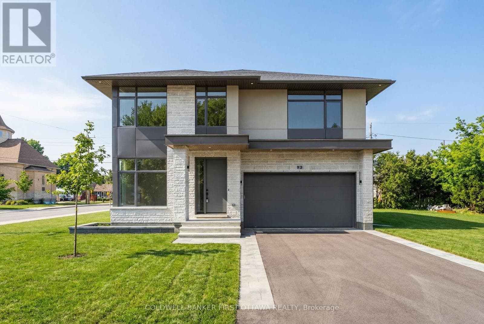 93 LOTTA AVENUE in CITY VIEW