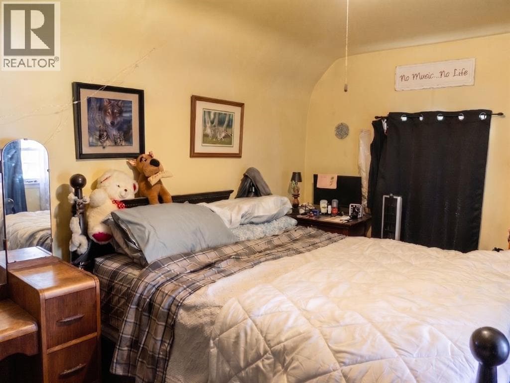 691 GREGORY DRIVE East, Sarnia — photo 3