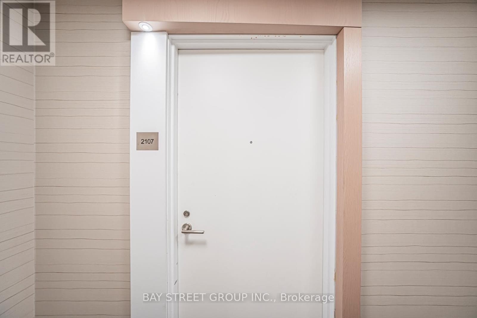 2107 - 70 ANNIE CRAIG DRIVE, Toronto — photo 5