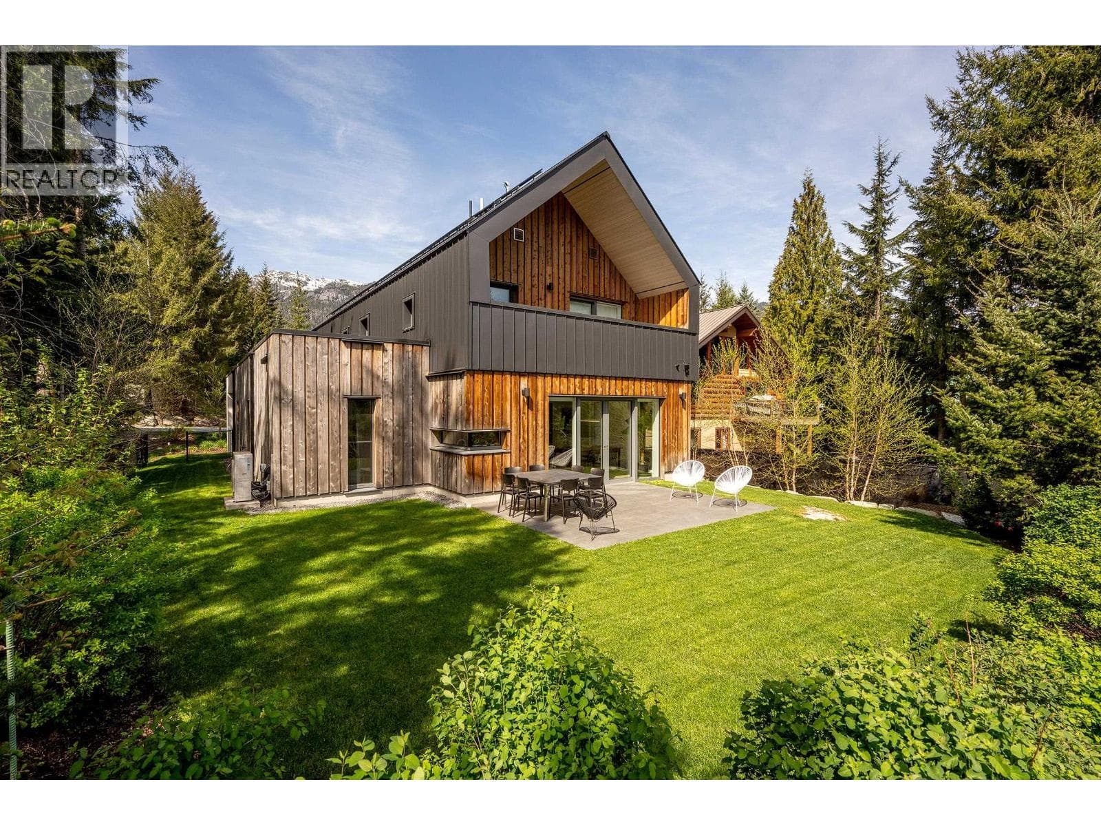 6187 EAGLE DRIVE in 