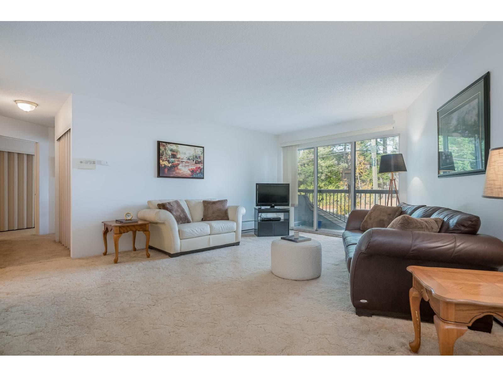 218 15020 NORTH BLUFF ROAD, Fraser Valley — photo 4