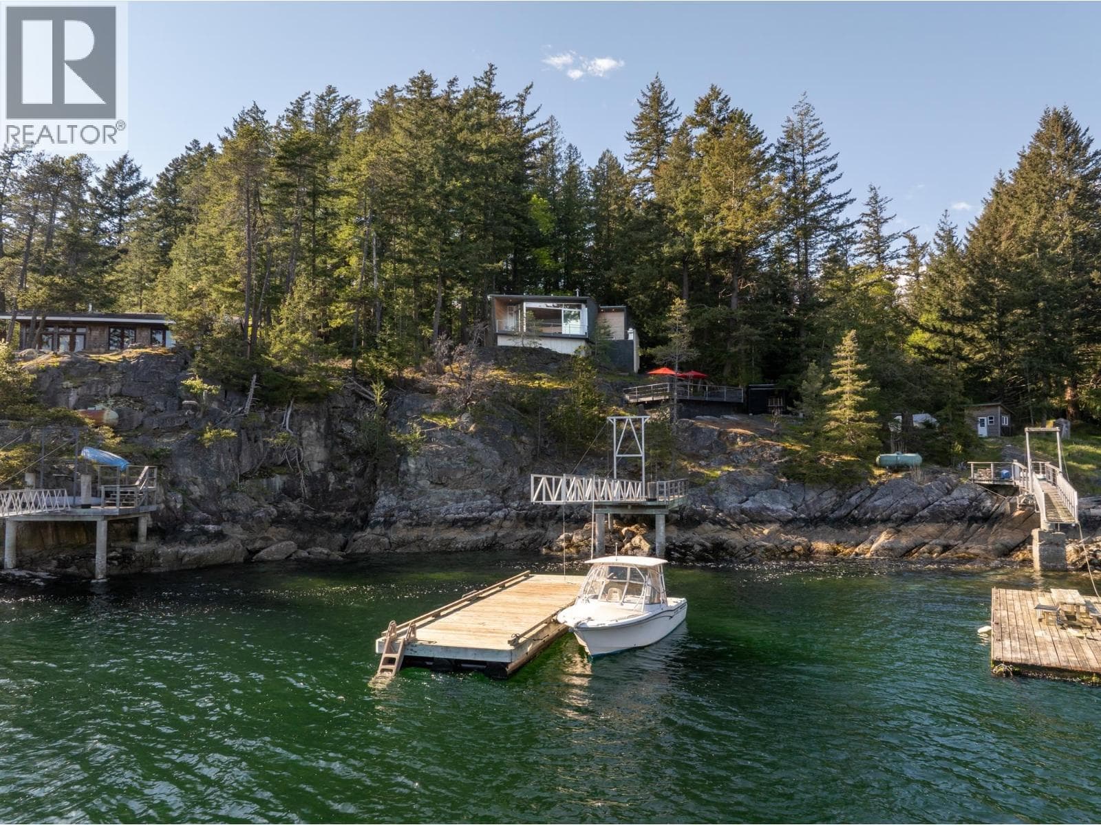 671 BOWEN VIEW ROAD in 