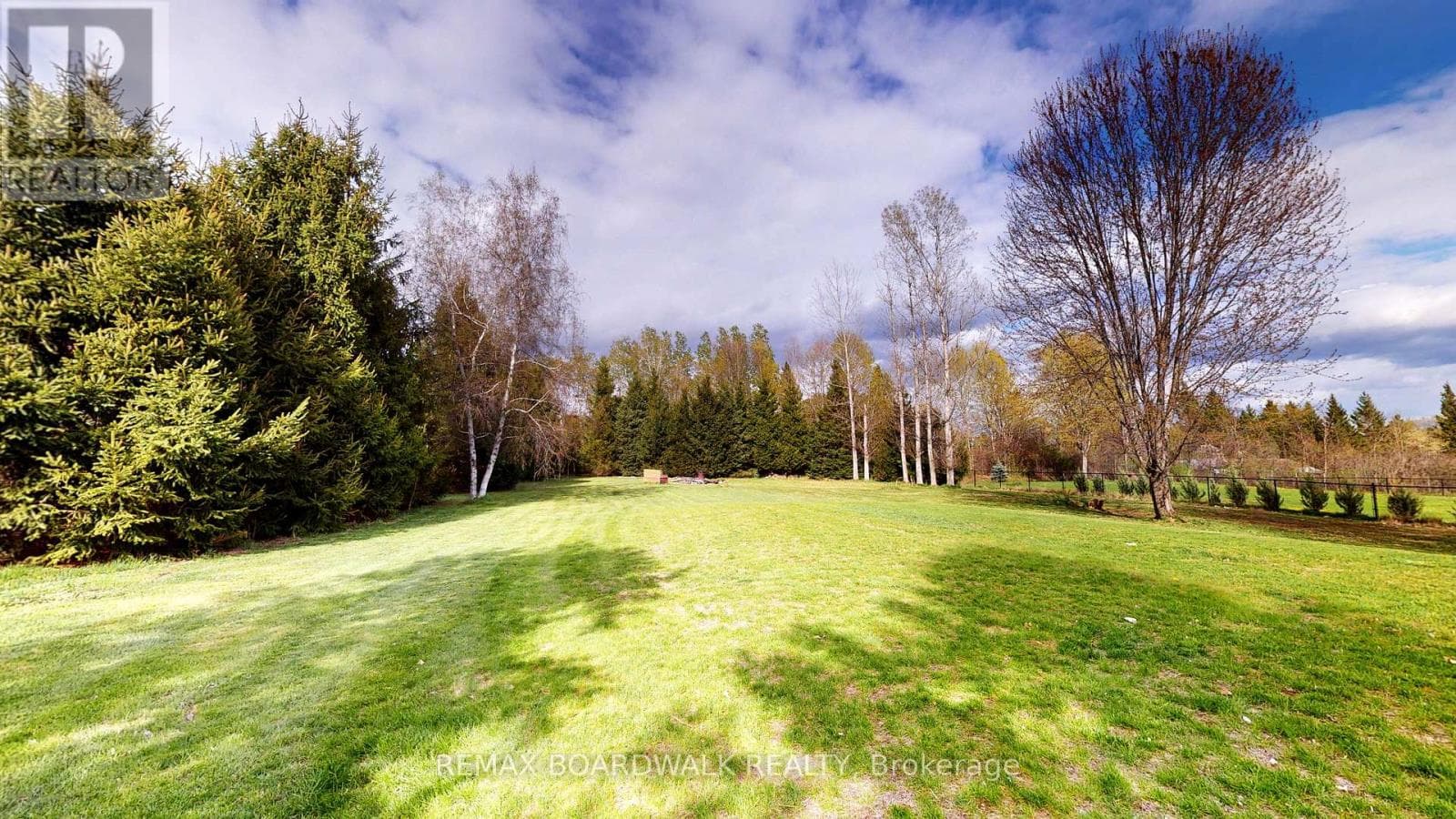 7 MEADOWVIEW DRIVE, Ottawa — photo 3