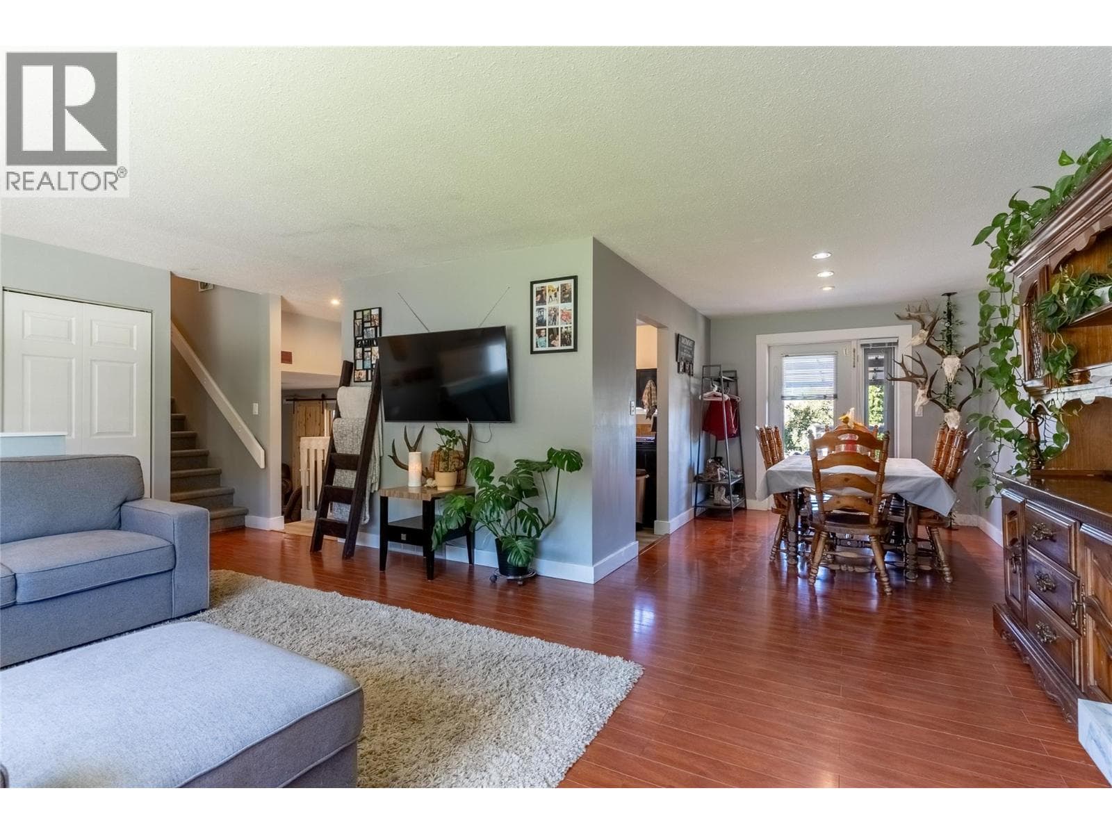 8 Breccia Drive, Interior REALTORS® — photo 3