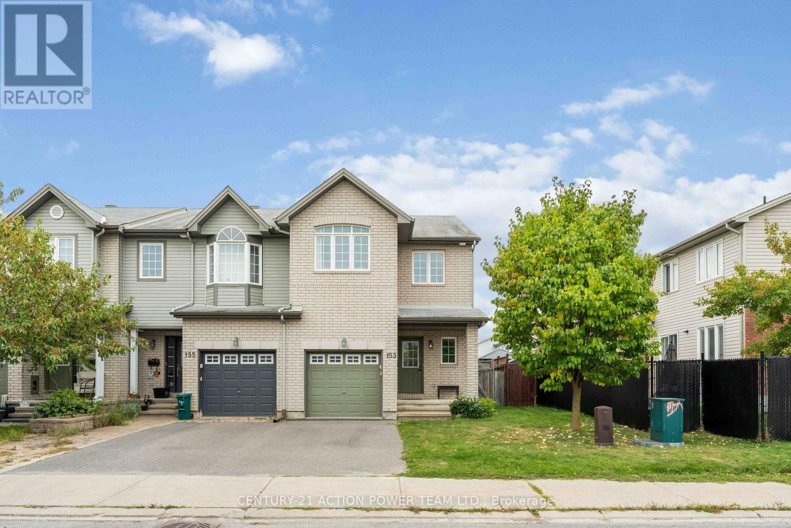 153 LOKOYA STREET in GLEN CAIRN