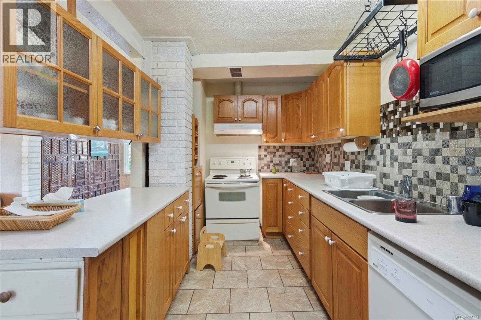 5281 Mary St, Vancouver Island — photo 3