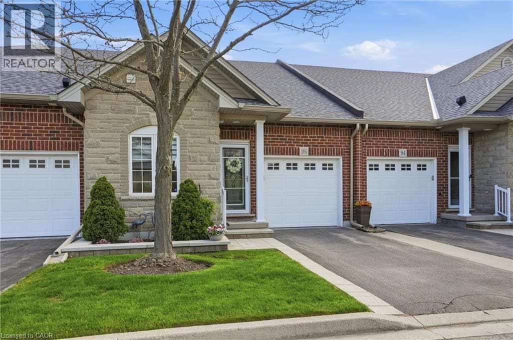 96 ABBOTSFORD TRAIL, Cornerstone — photo 2