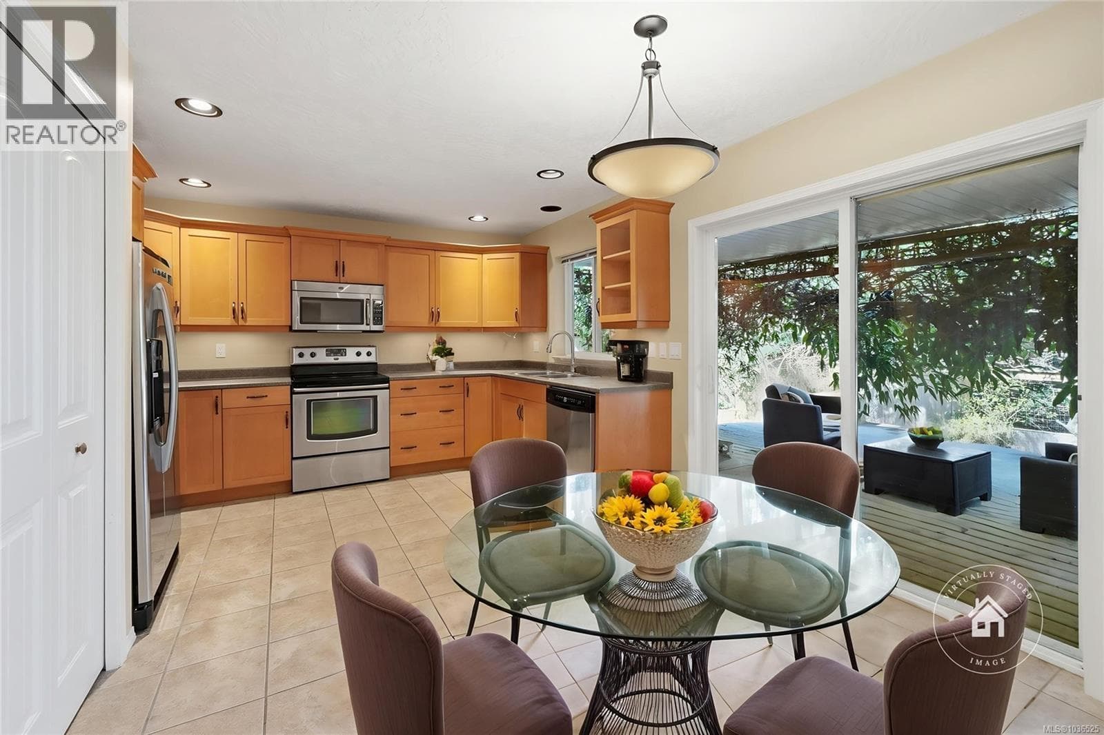 1727 Miama Crt, Vancouver Island — photo 4
