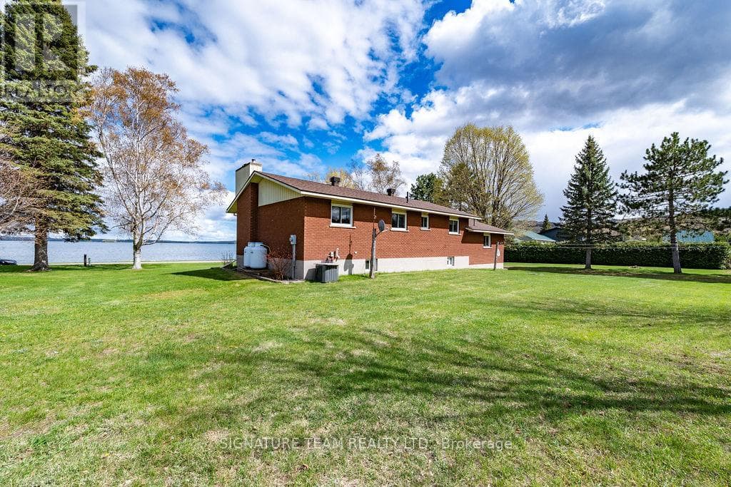 1039 LAKE CLEAR ROAD, Renfrew County — photo 4