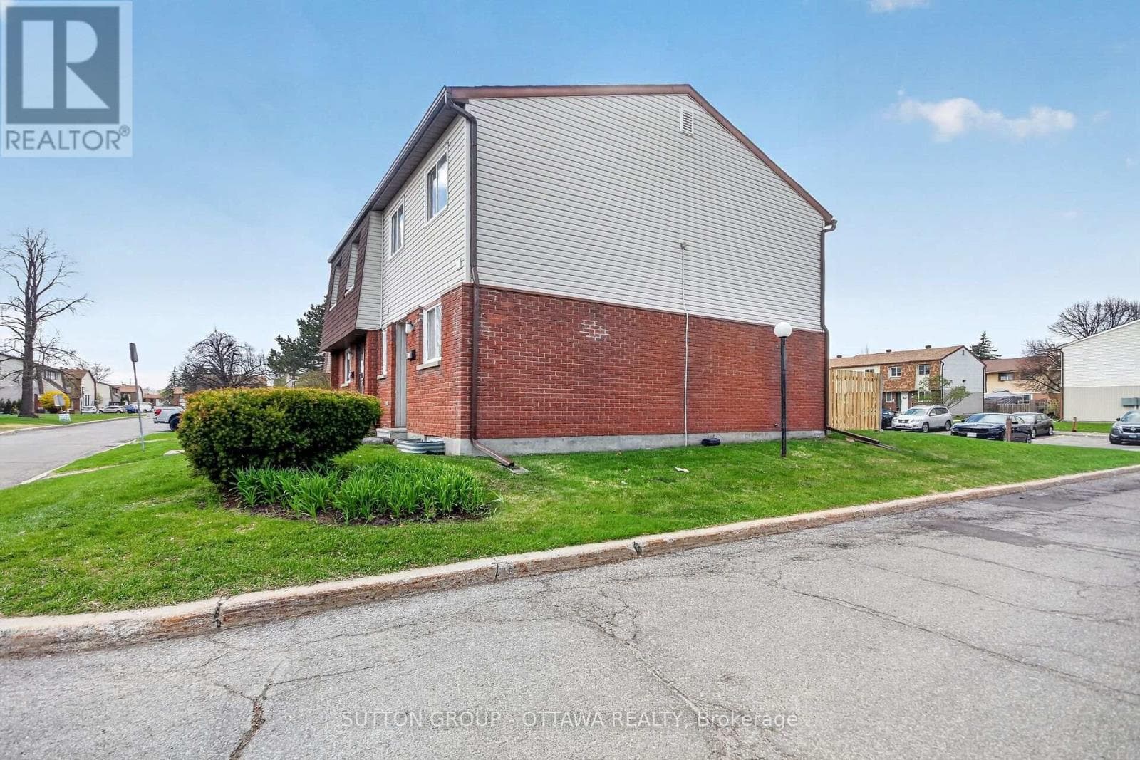 79 - 35D WOODVALE GREEN, Ottawa — photo 2