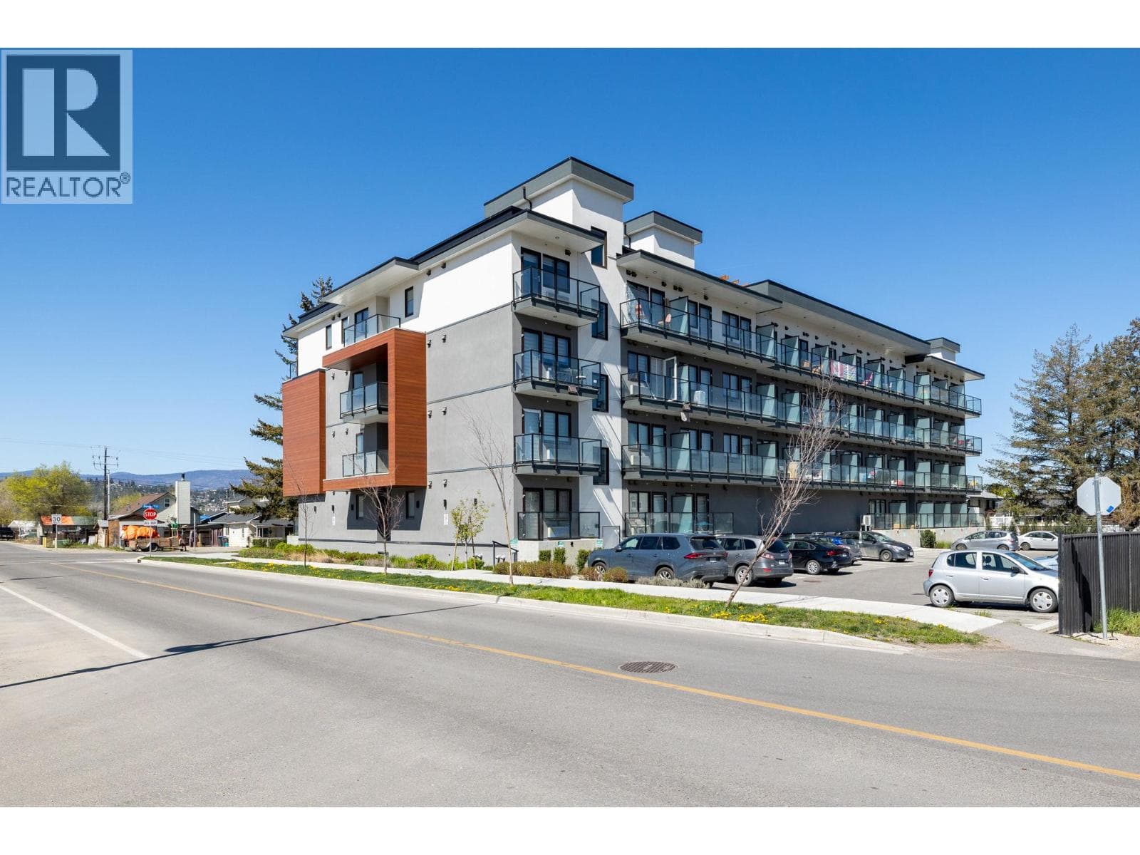 345 Dougall Road N Unit# 218 in Rutland