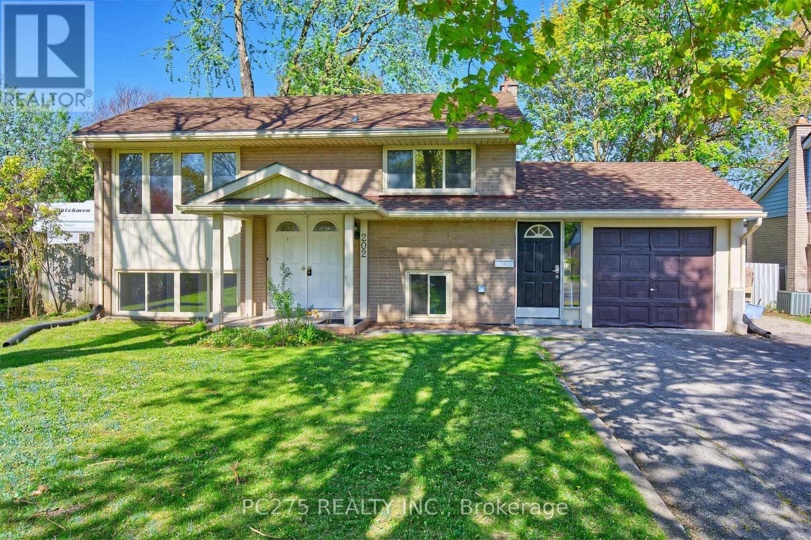 202 MICHAELMAS STREET in 