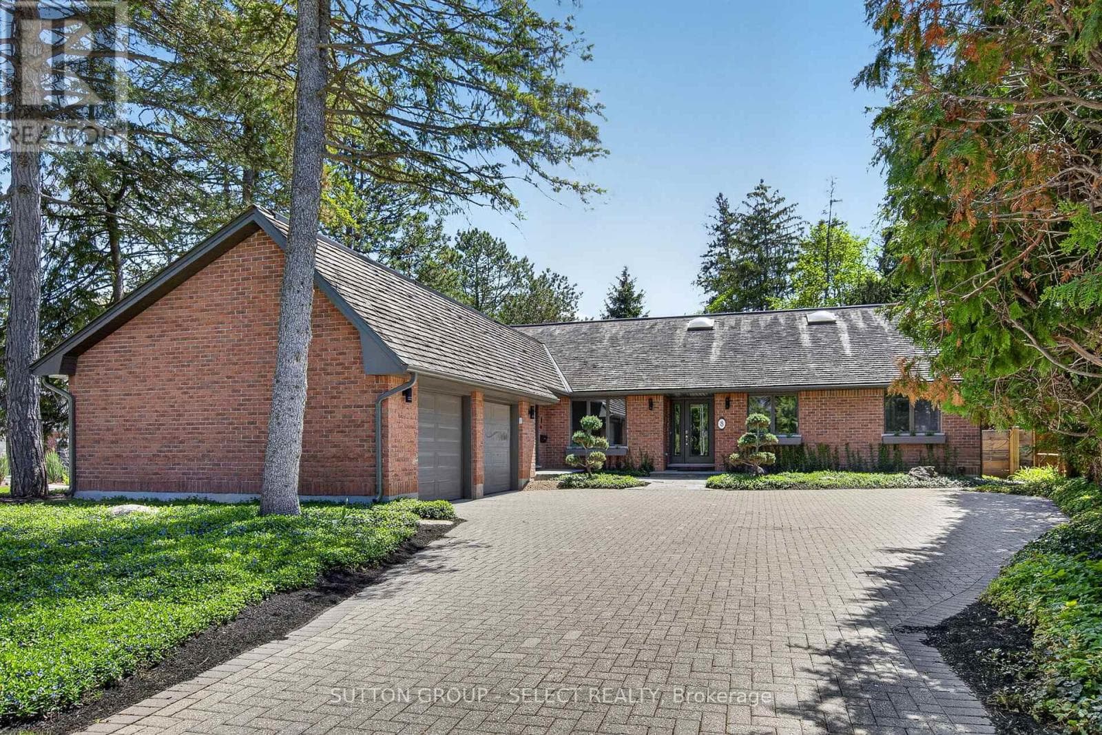 8 TALLWOOD CIRCLE in 
