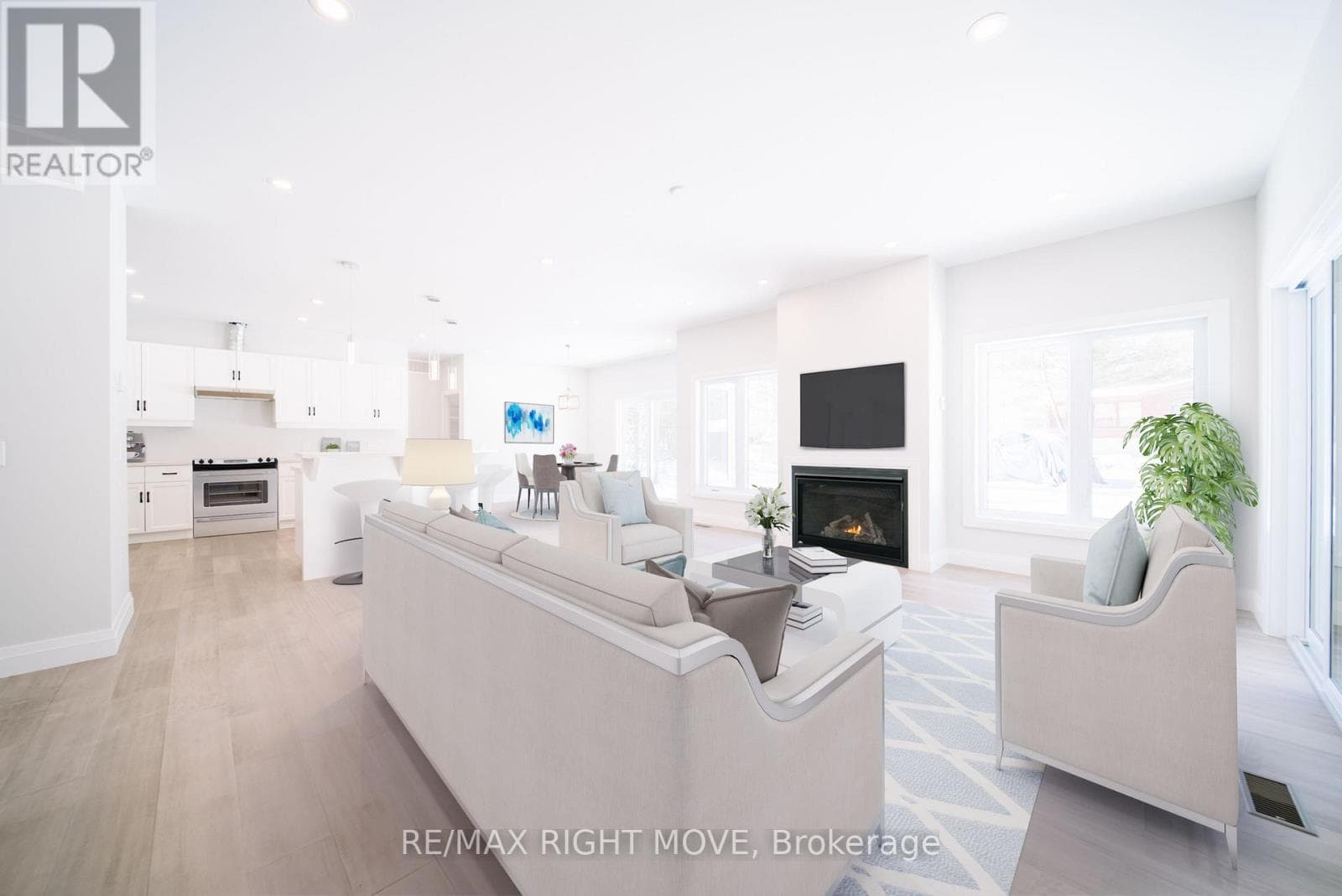 38 BELLEHUMEUR ROAD, Toronto — photo 2