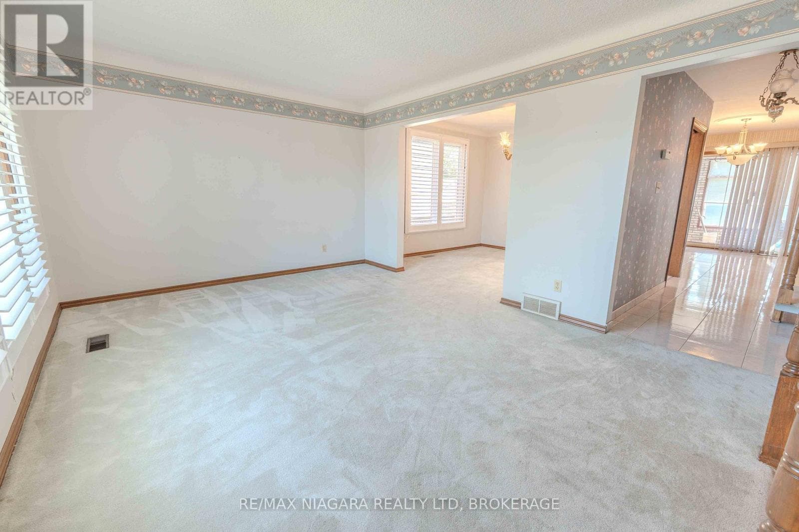 28 TANERA CRESCENT, Niagara — photo 5