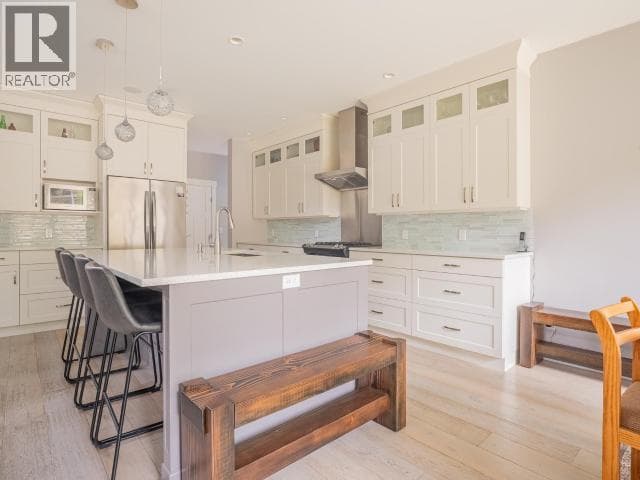 3130 BUTLER RD, Powell River — photo 3