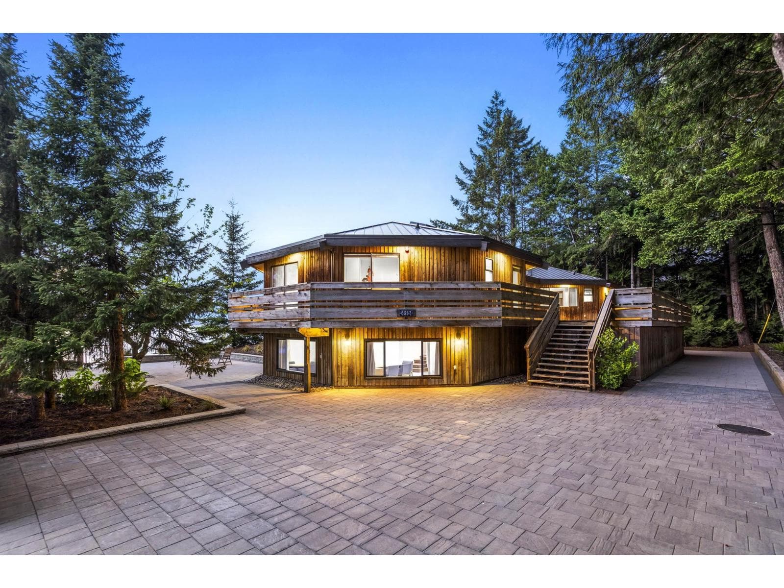 6357 PIRATE LANE, Harrison Lake, Chilliwack — photo 2