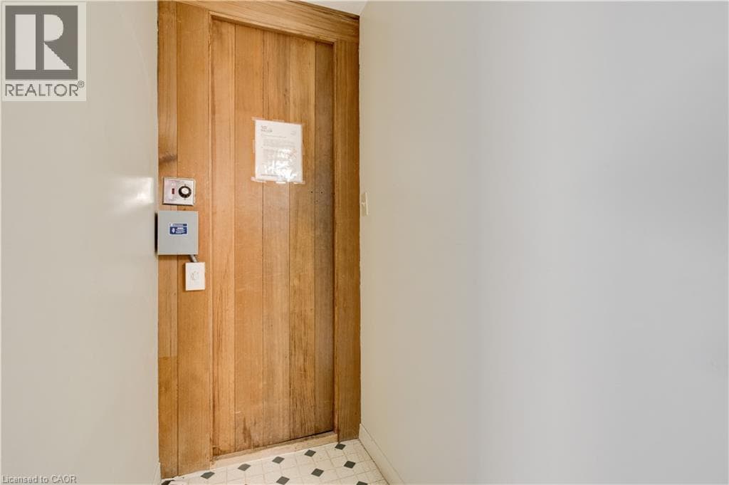 18 HOLBORN Court Unit# 104, Cornerstone — photo 3