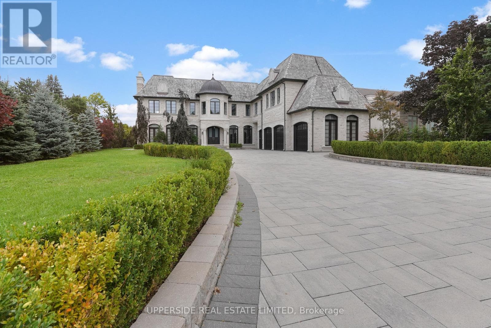 29 RIVERSIDE BOULEVARD, Toronto — photo 2