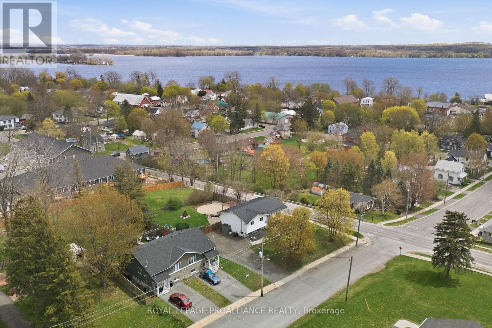 144 MALL STREET, Central Lakes — photo 3