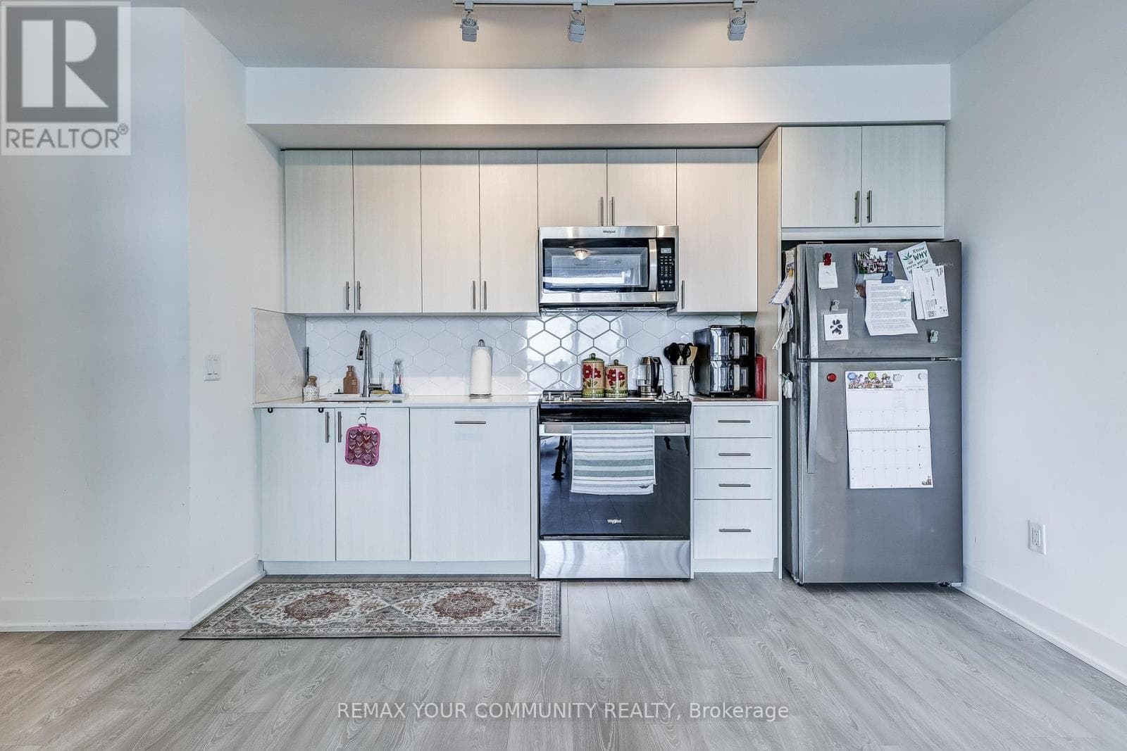 917 - 2545 SIMCOE STREET N, Toronto — photo 5