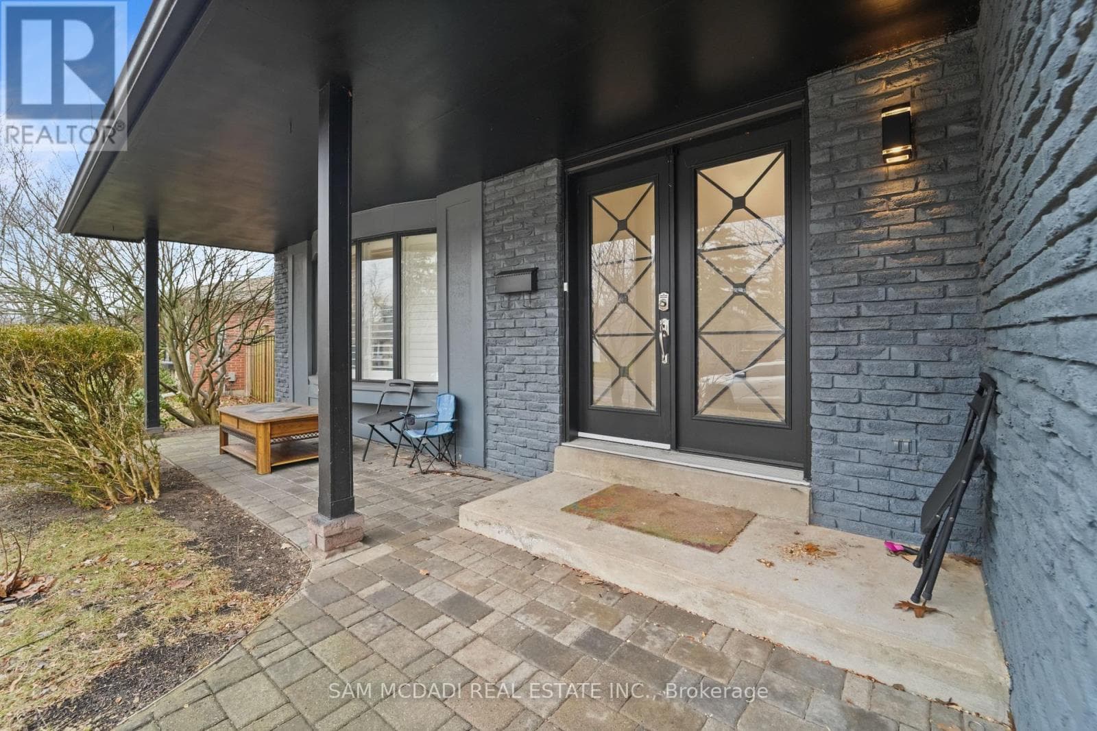2290 DEVON ROAD, Toronto — photo 2