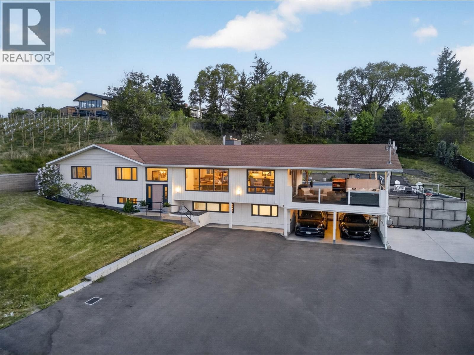 2351 BOUCHERIE ROAD, Interior REALTORS® — photo 3