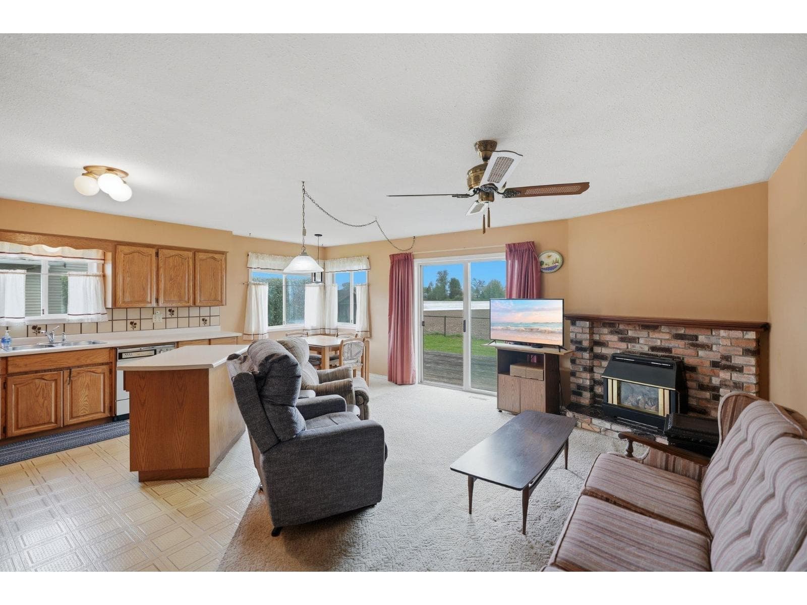46337 CHRISTINA DRIVE, Sardis East Vedder, Chilliwack — photo 4