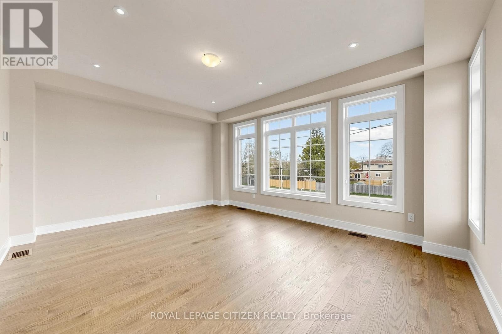 LOT 4 WAKELY CRESCENT, Toronto — photo 3