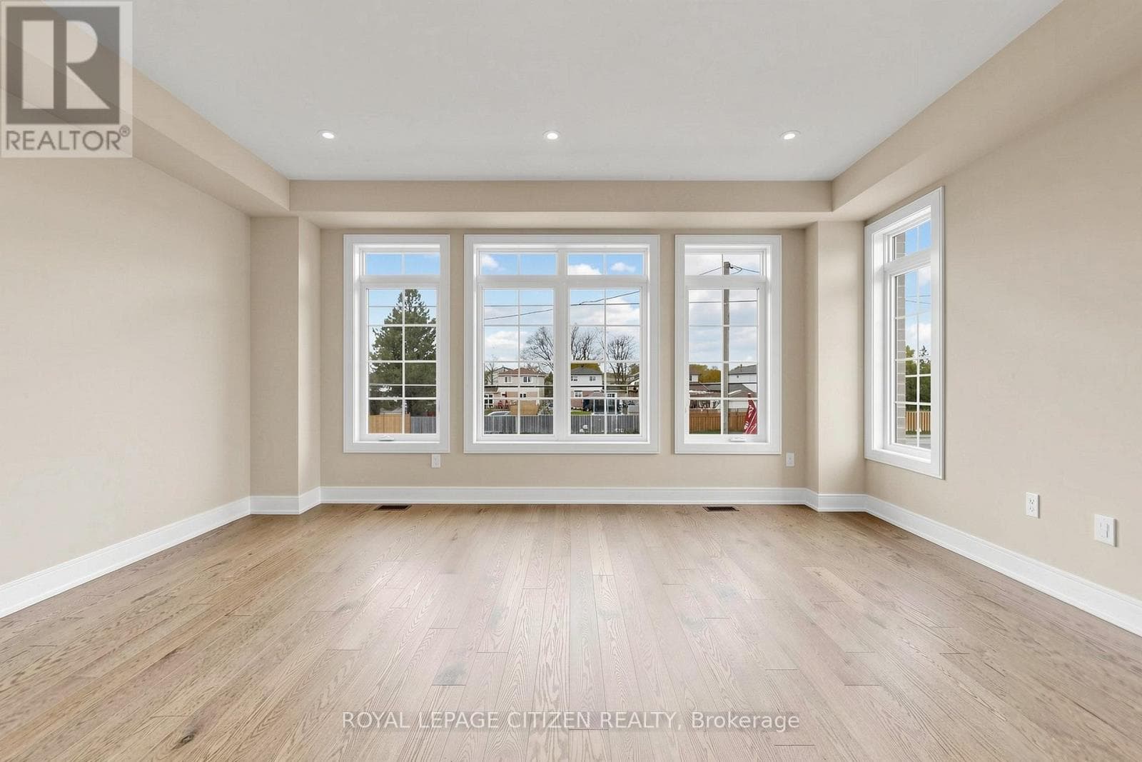 LOT 4 WAKELY CRESCENT, Toronto — photo 4